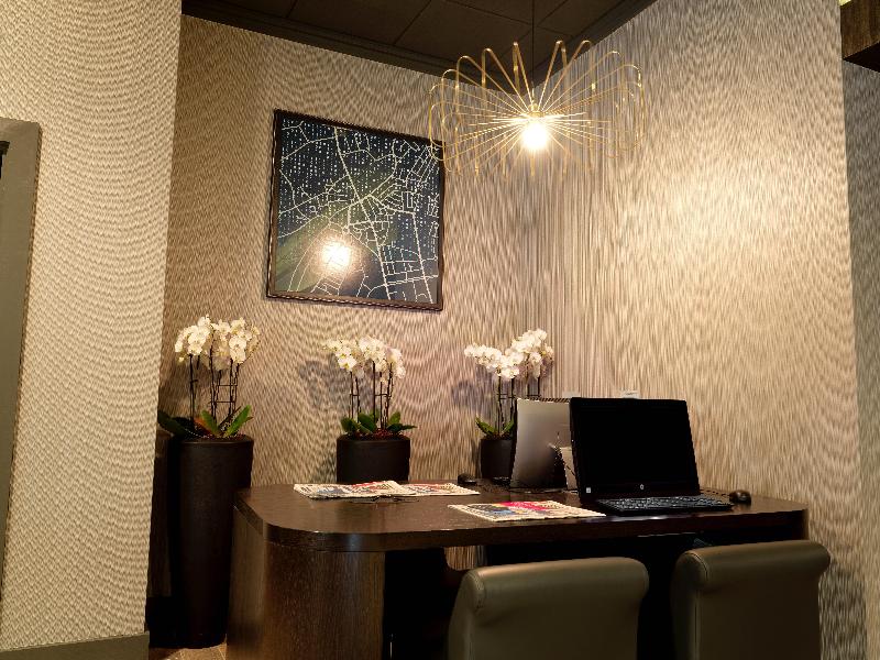 Crowne Plaza Harrogate - Lobi