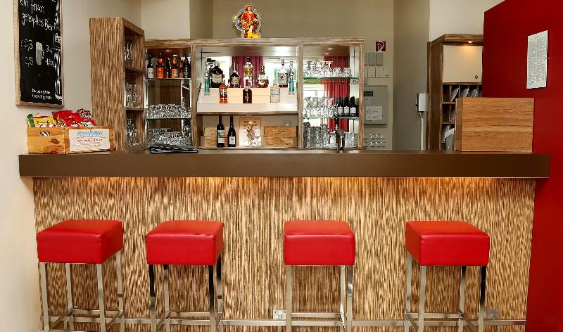 B&B HOTEL Berlin-Mitte - Bar