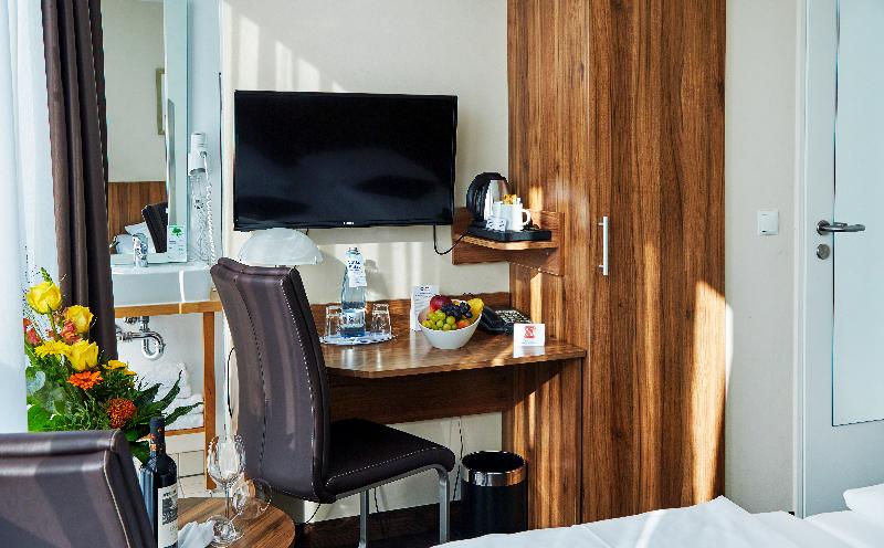 B&B HOTEL Berlin-Mitte - Oda