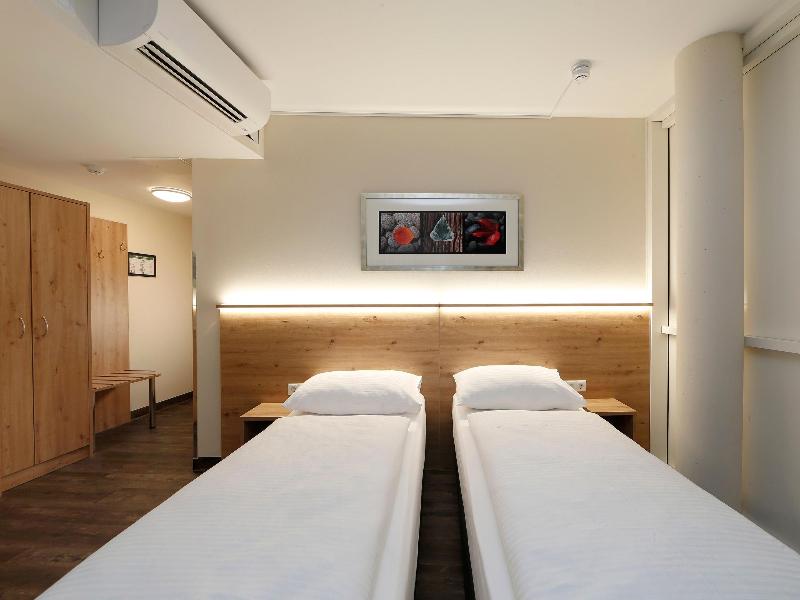 B&B HOTEL Berlin-Mitte - Oda