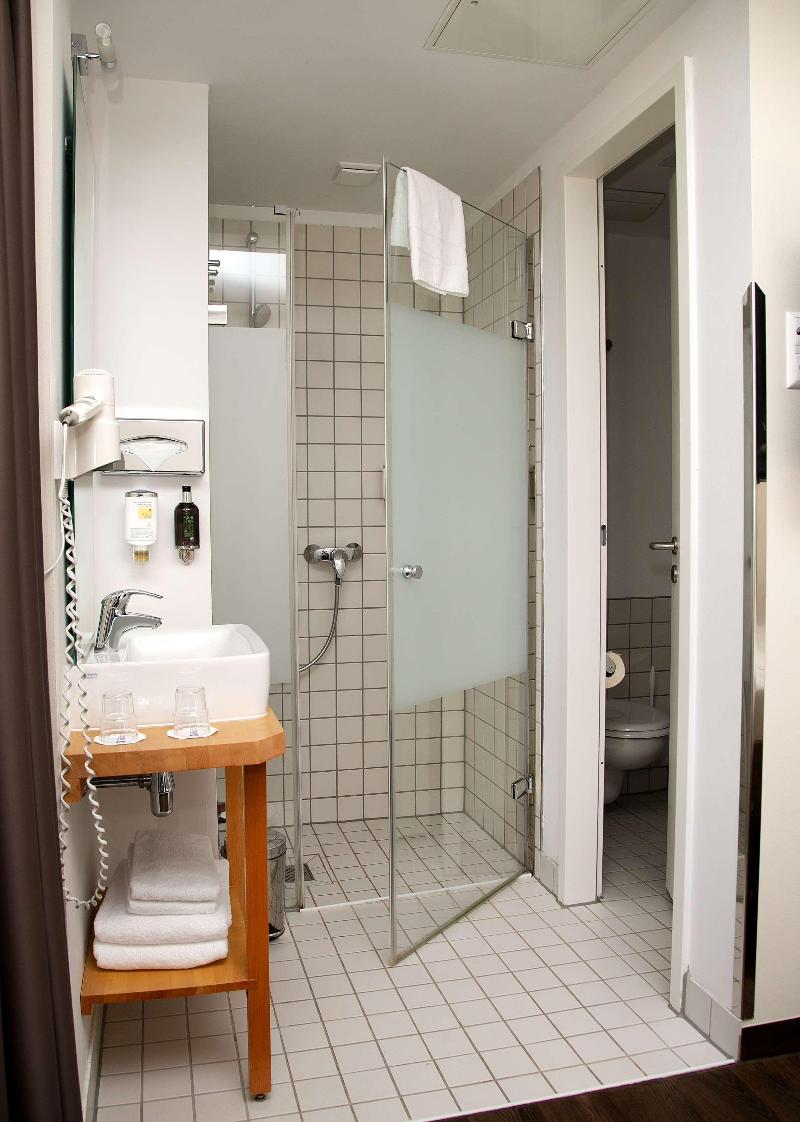B&B HOTEL Berlin-Mitte - Oda