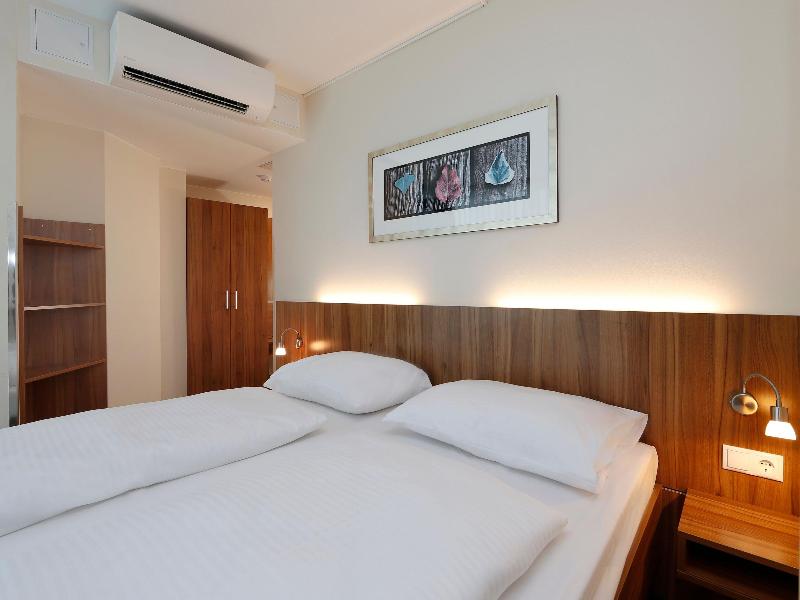 B&B HOTEL Berlin-Mitte - Oda