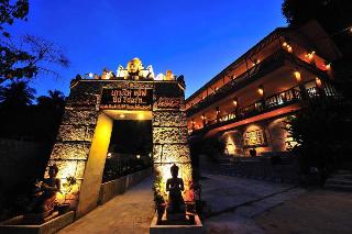 Kohngai Cliff Beach (formely Chateau Hill Resort) fotoÄŸrafÄ±