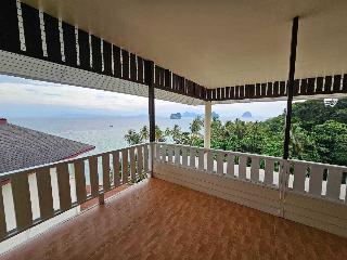 Kohngai Cliff Beach (formely Chateau Hill Resort) fotoÄŸrafÄ±
