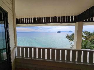 Kohngai Cliff Beach (formely Chateau Hill Resort) fotoÄŸrafÄ±