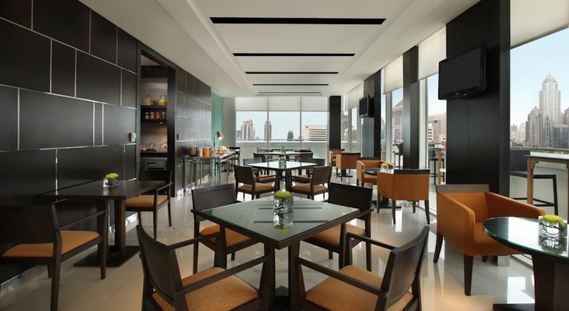 Courtyard by Marriott Bangkok - Genel