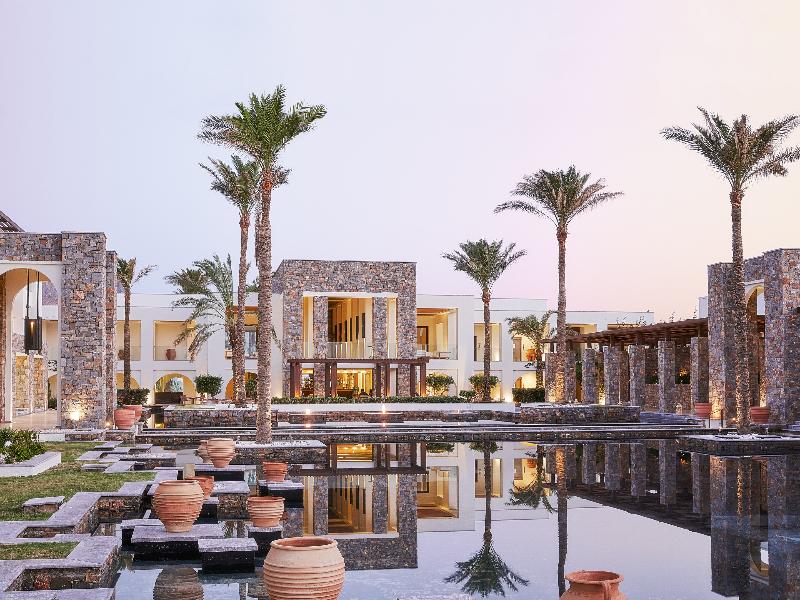 Amirandes, A Resort to Live - Genel