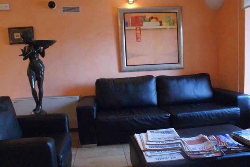 Hotel Vall de BAs - Genel