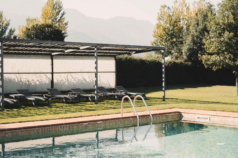 Hotel Vall de BAs - Havuz