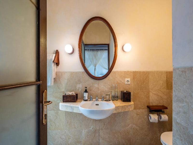 Natura Villa Resort & Spa Ubud Bali - Oda