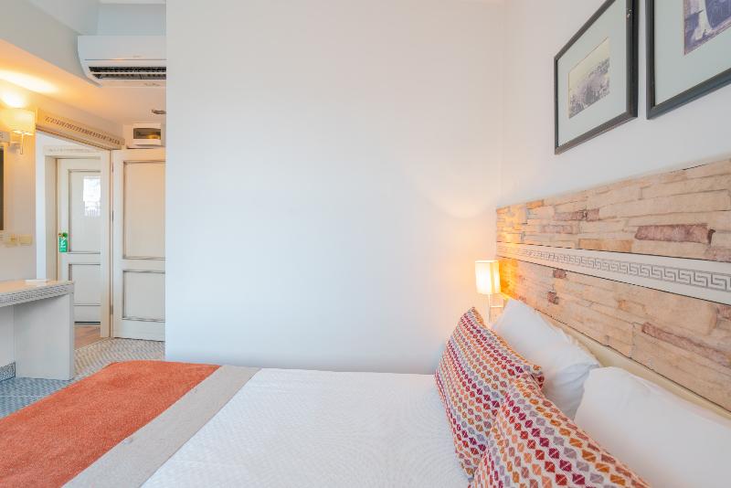 Aspen Hotel - Oda