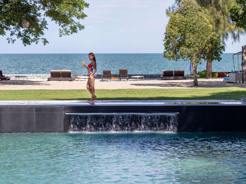 So/ Sofitel Hua Hin - Havuz