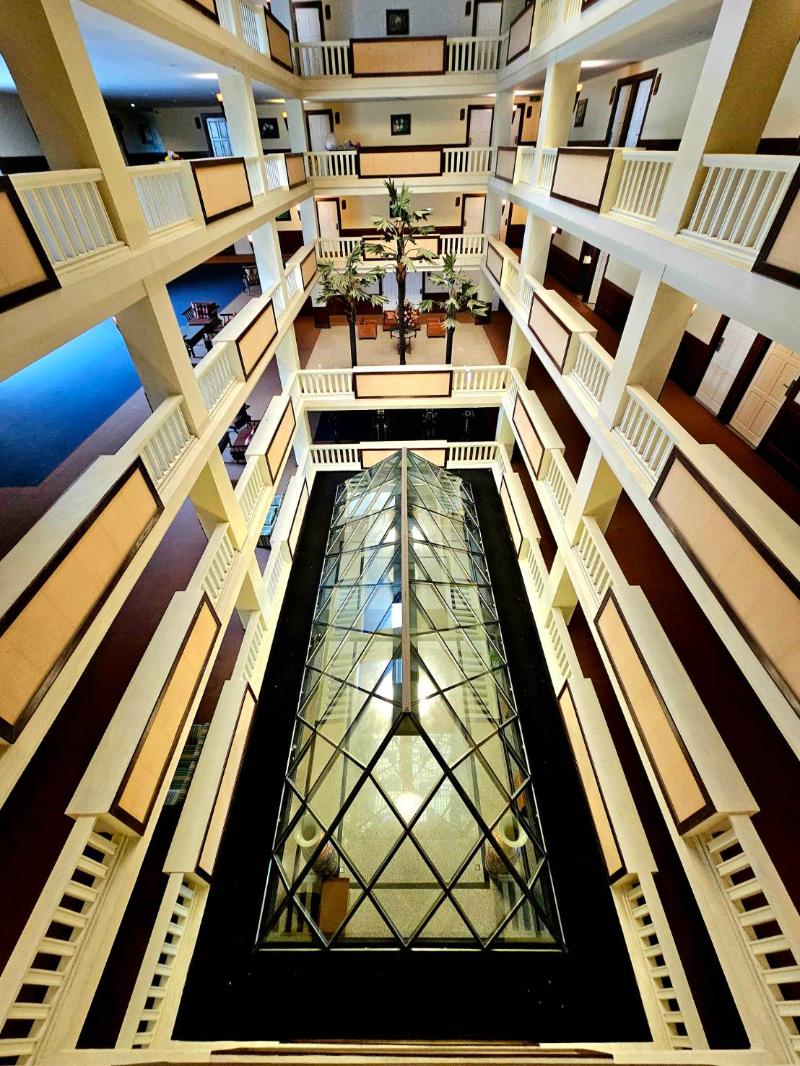 Royal Peninsula Hotel Chiang Mai - Lobi