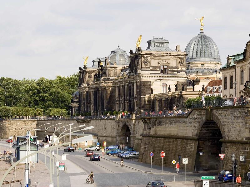 Ibis Styles Dresden Neustadt - Genel