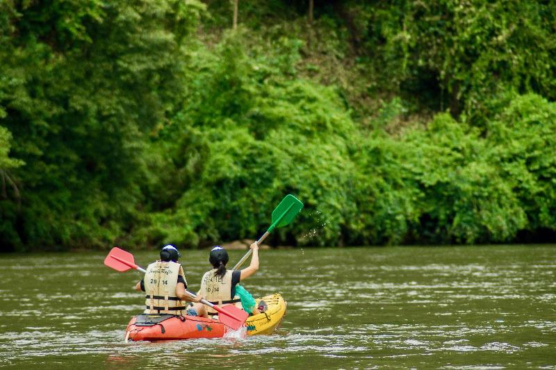 River Kwai Jungle Rafts - Aktivite