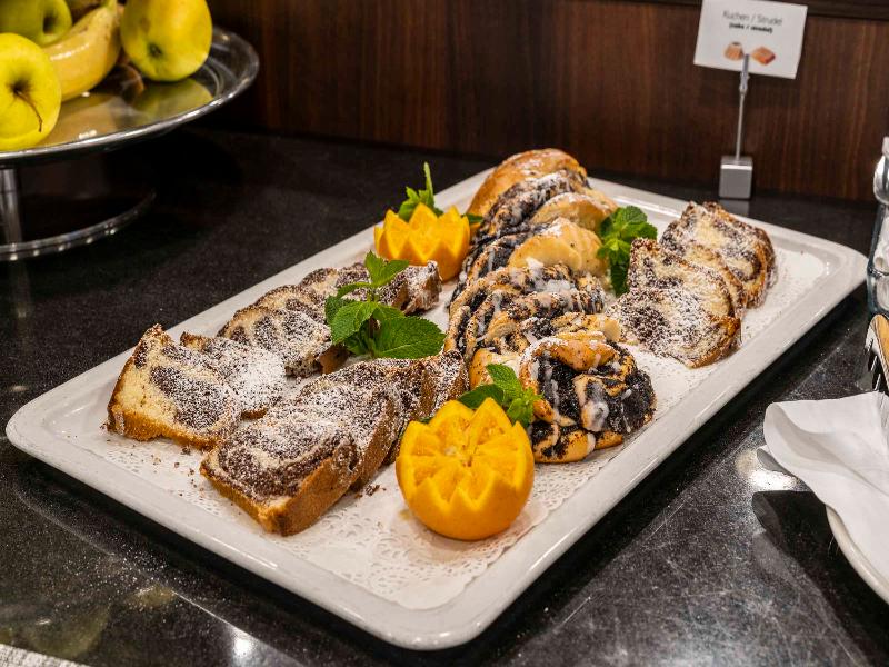PLAZA INN Wels - Restoran