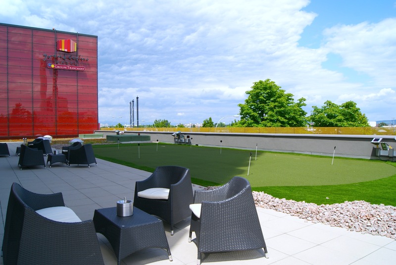 Airport Hotel Basel - Convenient & Friendly - Teras