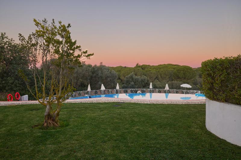 Cegonha Country Club - Genel