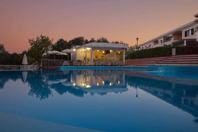 Cegonha Country Club - Havuz