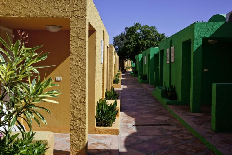 Samira Club - Oda