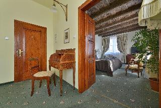 U Tri Pstrosu fotoÄŸrafÄ±