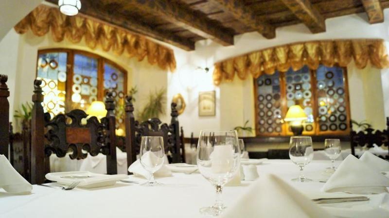 U Tri Pstrosu - Restoran