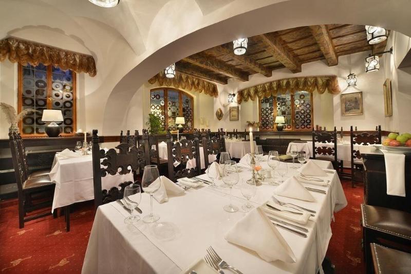 U Tri Pstrosu - Restoran