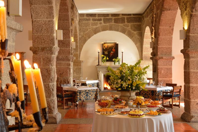Pousada Mosteiro de Guimaraes - Monument Hotel - Restoran