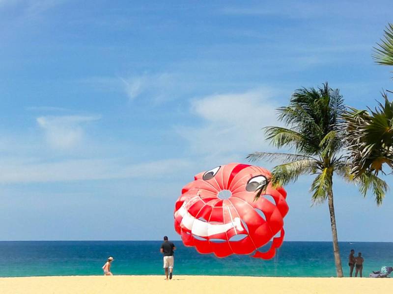 Peach Blossom Resort - Plaj
