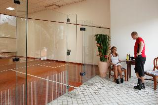 Waterfront Suites Phuket by Centara fotoÄŸrafÄ±
