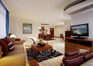 Waterfront Suites Phuket by Centara fotoÄŸrafÄ±