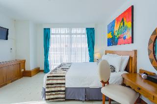Waterfront Suites Phuket by Centara fotoÄŸrafÄ±