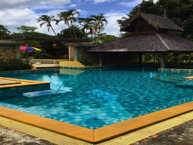 Pai Hotspring Spa Resort - Havuz