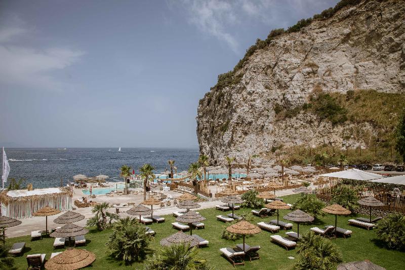 Maya Beach Resort - Genel