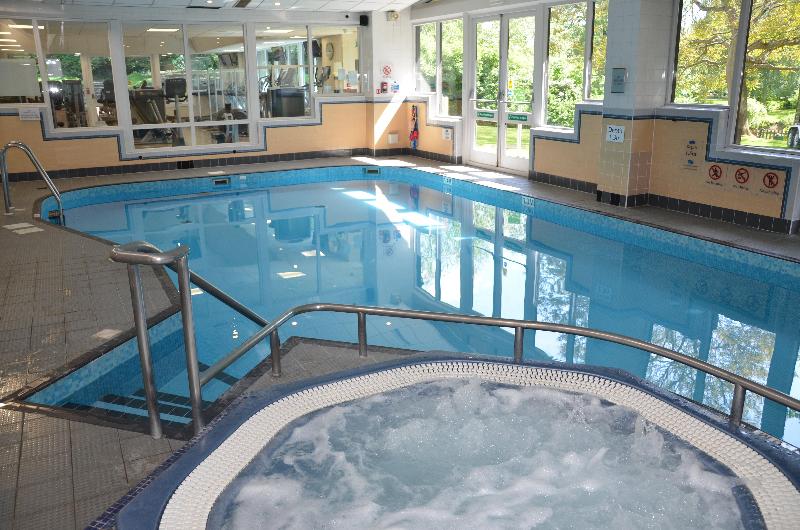 Crowne Plaza Stratford Upon Avon - Havuz