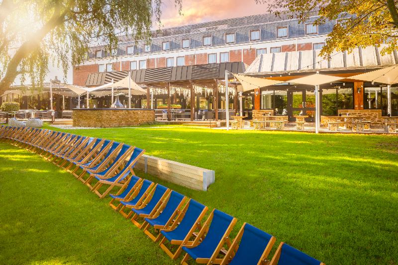 Crowne Plaza Stratford Upon Avon - Teras