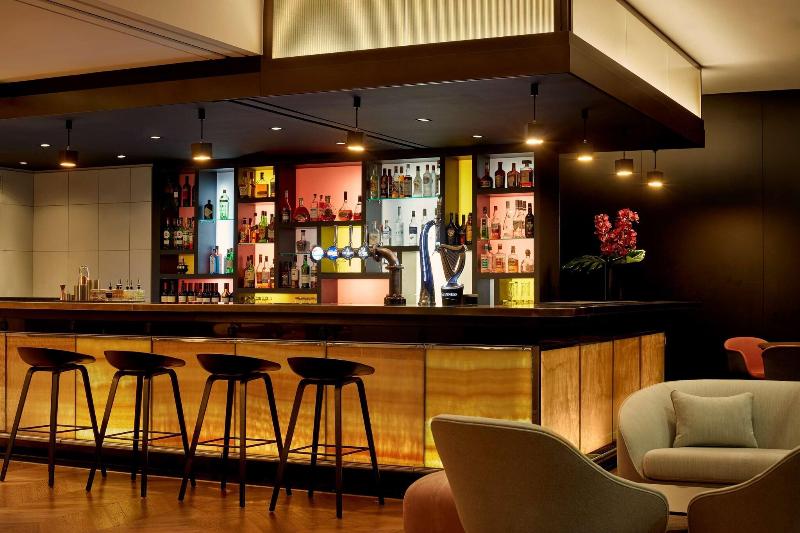 Park Plaza County Hall - Bar