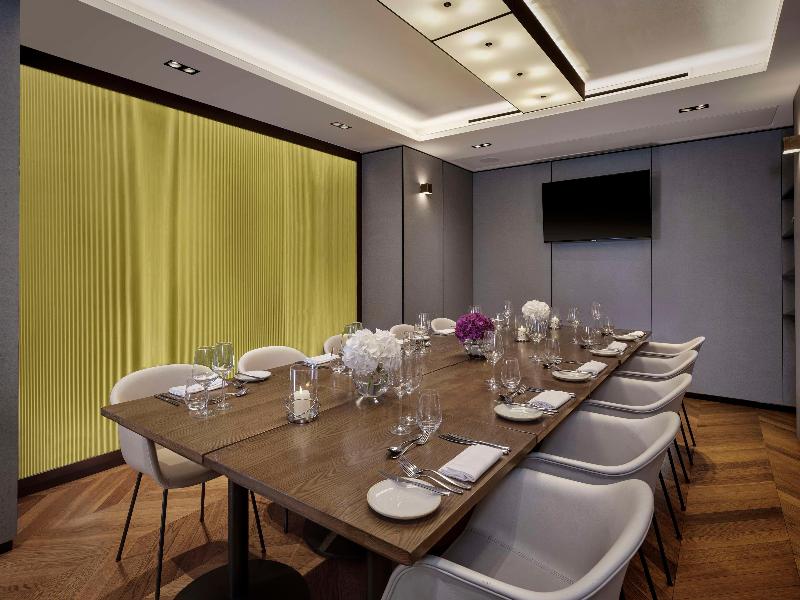 Park Plaza County Hall - Toplantı