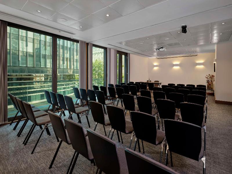 Park Plaza County Hall - Toplantı