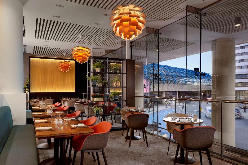 Park Plaza County Hall - Restoran