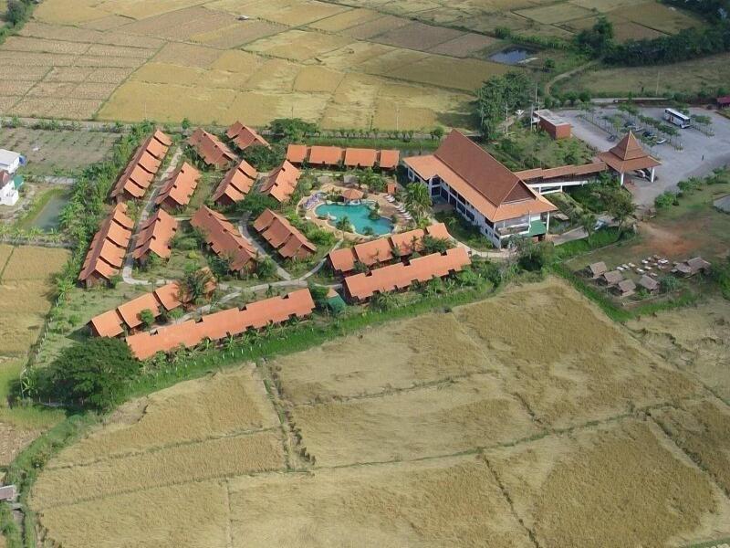Golden Pine Resort Chiang Rai - Genel