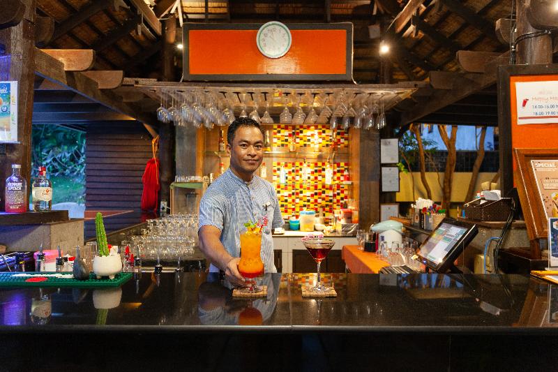New Star Beach Resort - Bar