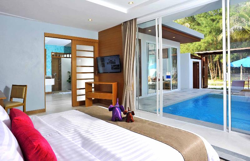 Apsara Beachfront Resort and Villa - Oda
