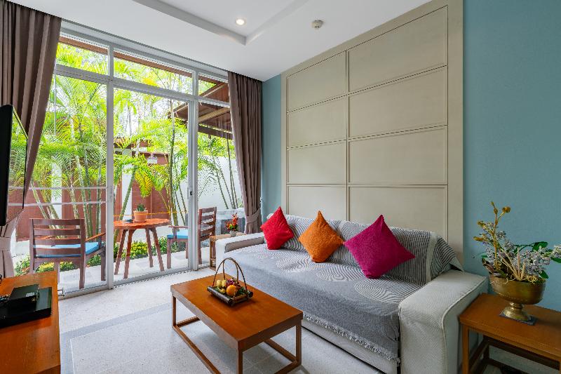 Apsara Beachfront Resort and Villa - Oda