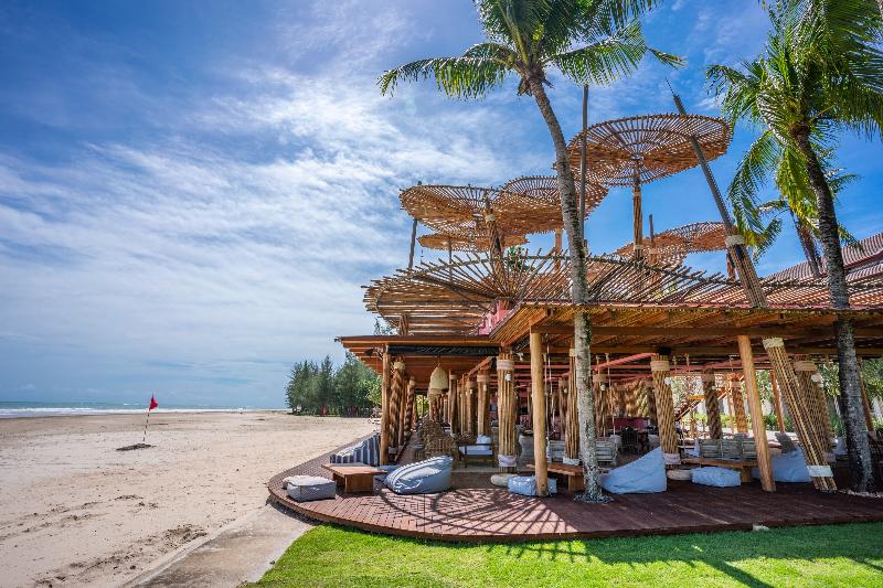 Apsara Beachfront Resort and Villa - Restoran