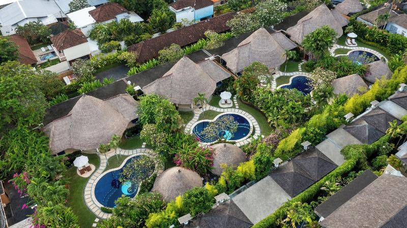 Impiana Private Villas Seminyak - Oda