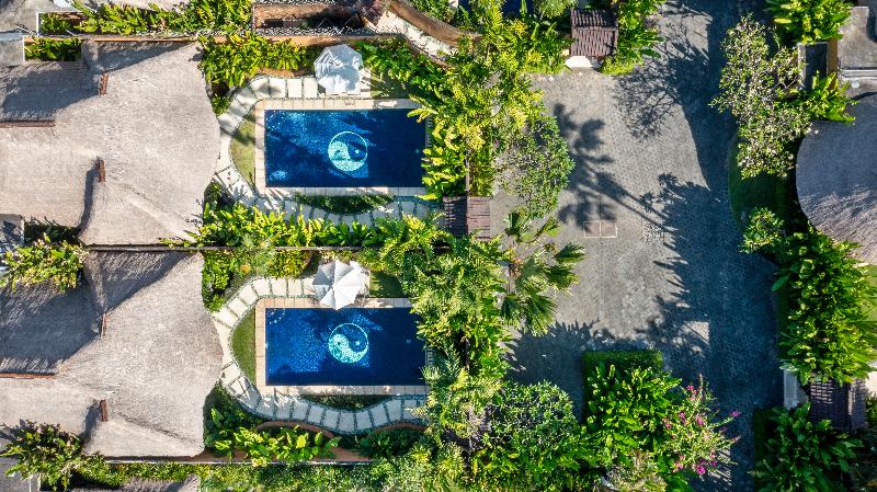 Impiana Private Villas Seminyak - Oda
