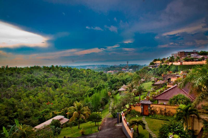 The Beverly Hills Bali, a Luxury Villas & Spa - Genel