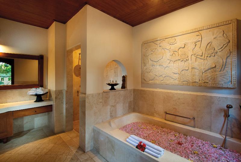 Bebek Tepi Sawah Restaurant & Villas - Oda