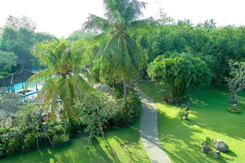 Matahari Bungalow otel fotoğrafı